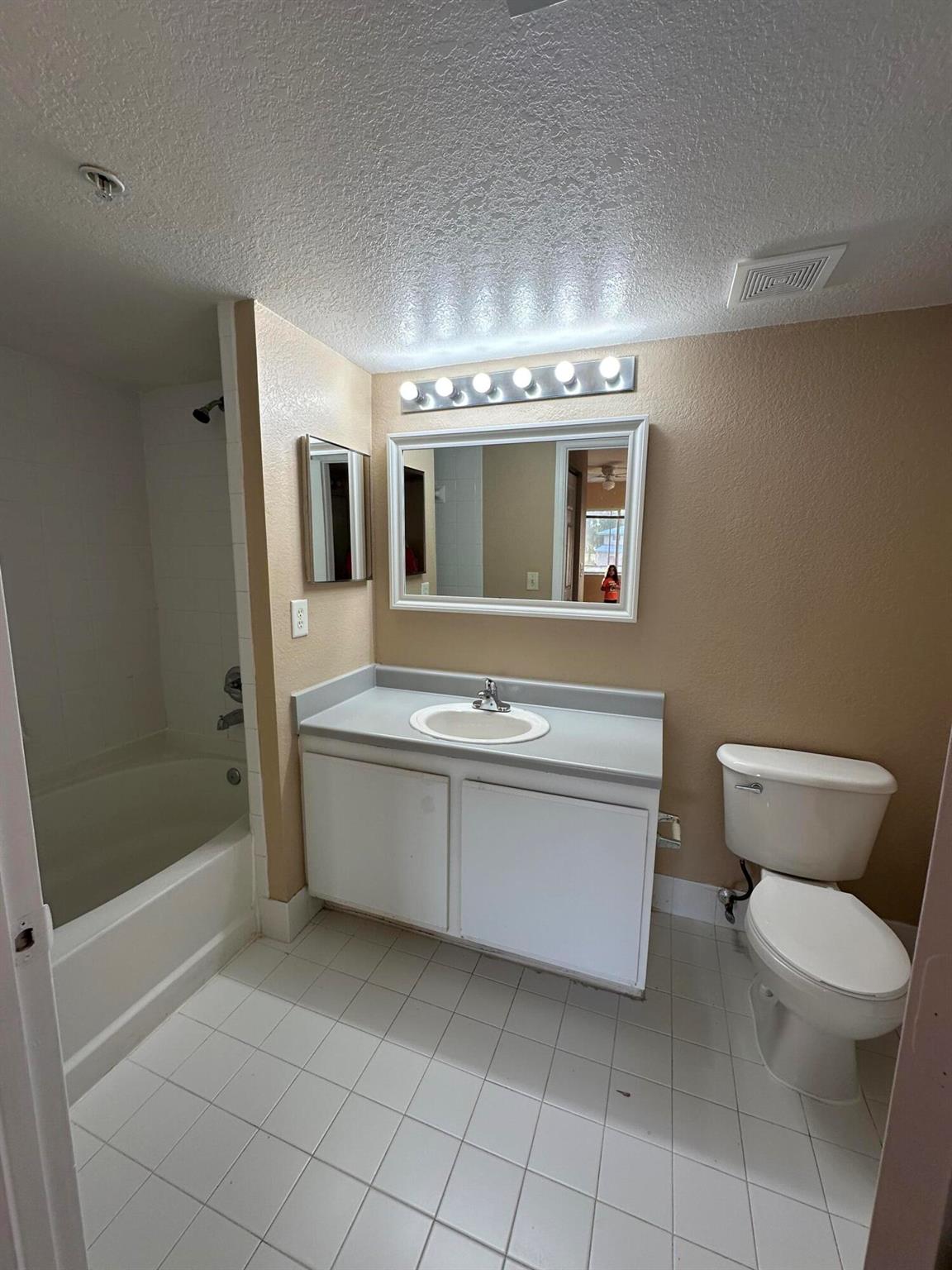 THE CLUB AT ST LUCIE WEST - Residential