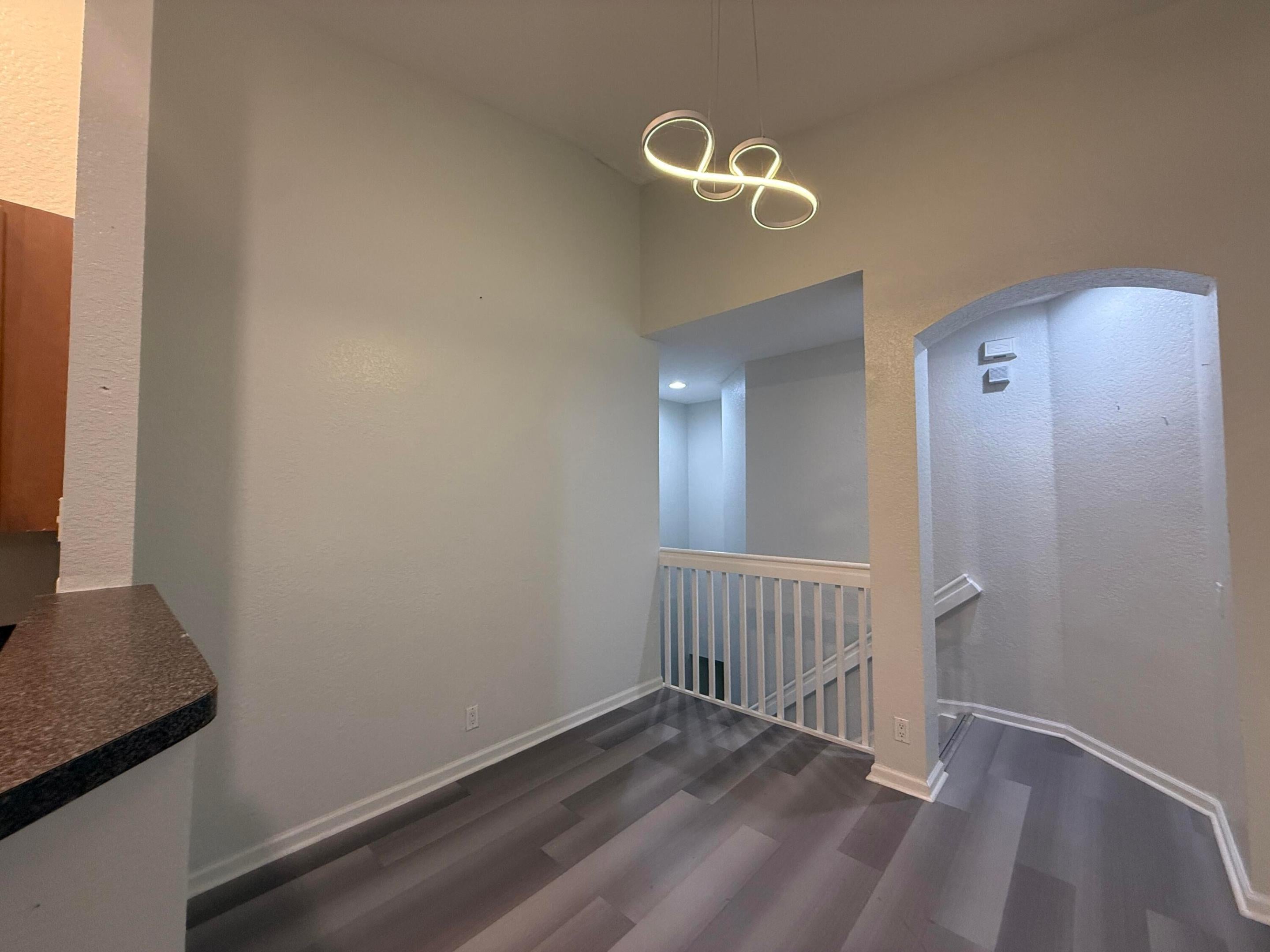 3138 LAUREL RIDGE Circle
