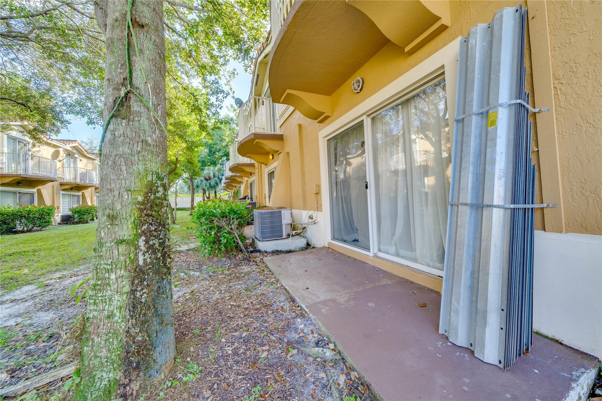 MELROSE POINT - Residential