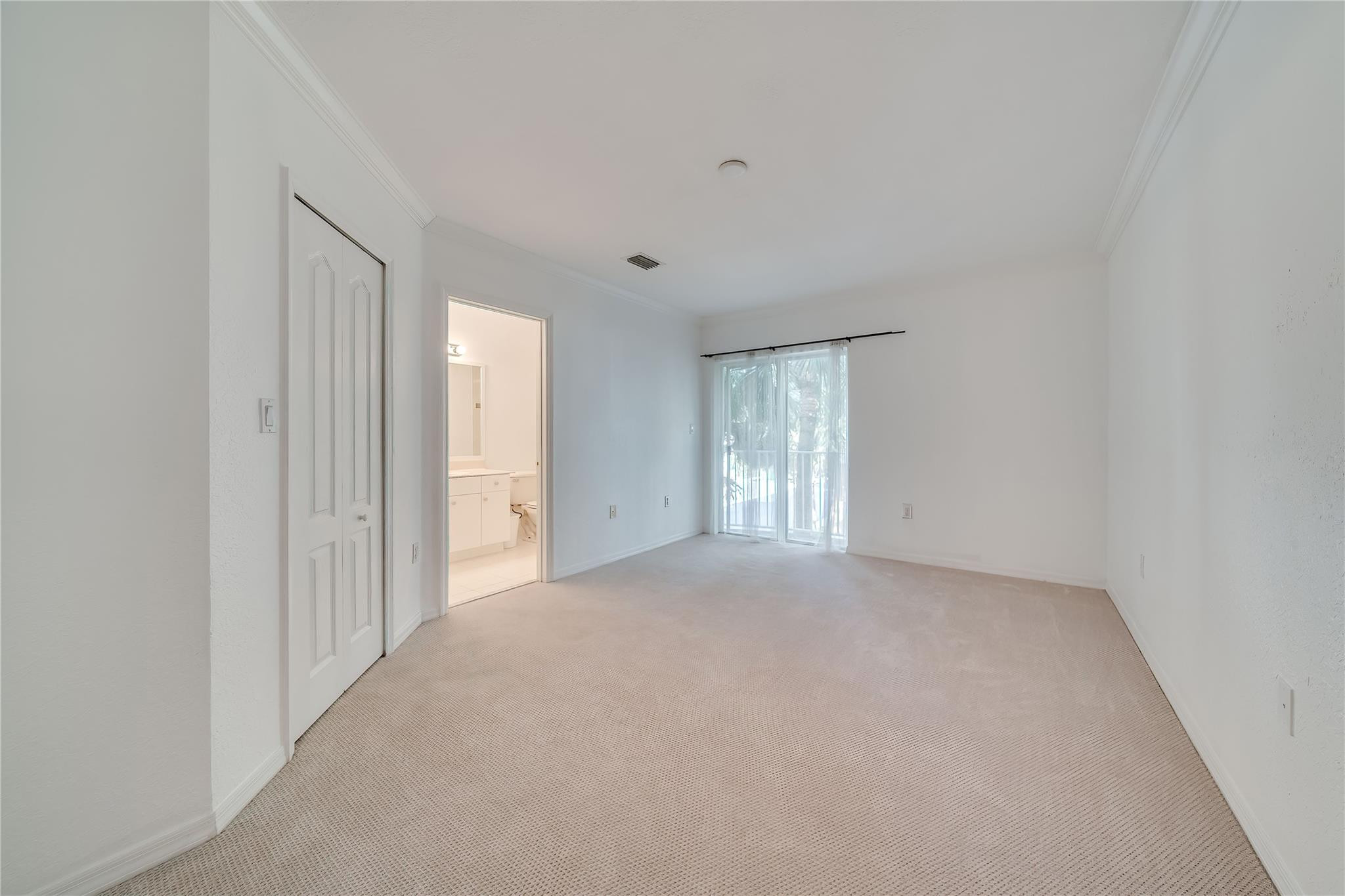 MELROSE POINT - Residential