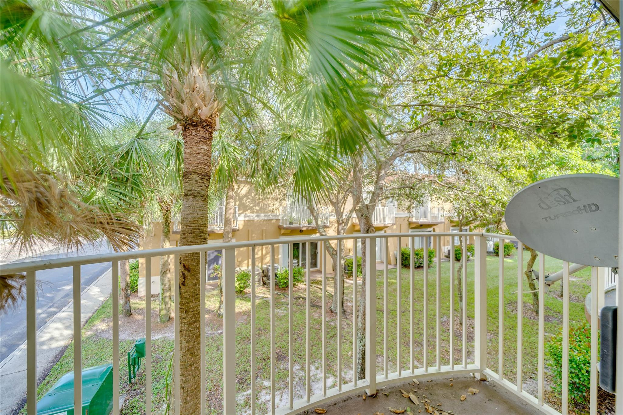 MELROSE POINT - Residential