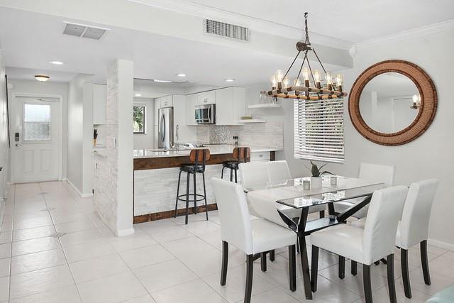 Lakeside Condominium - Residential