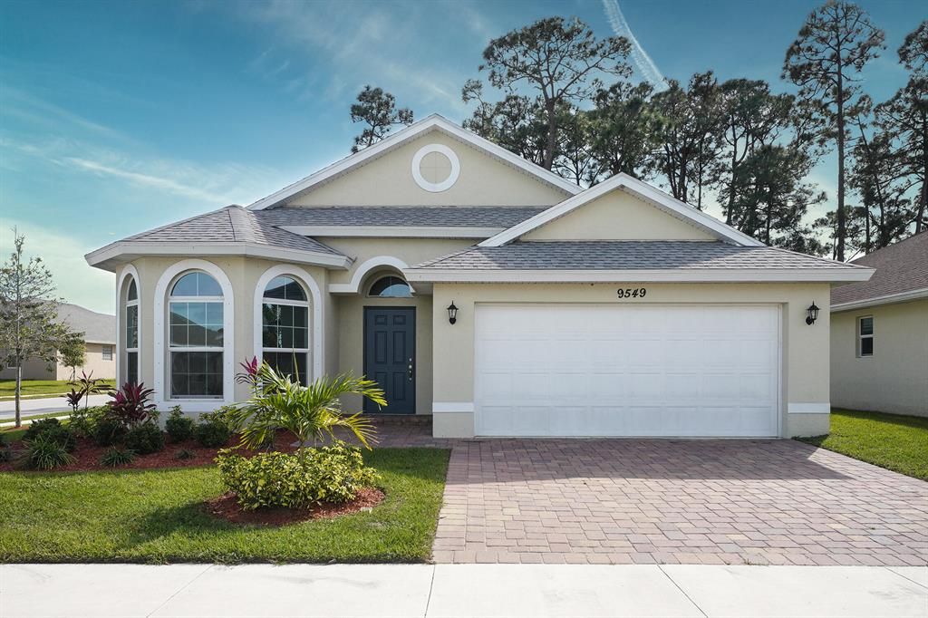 Photo of 9748 Starboard Drive, Fort Pierce, FL 34945 (MLS # R10883405)