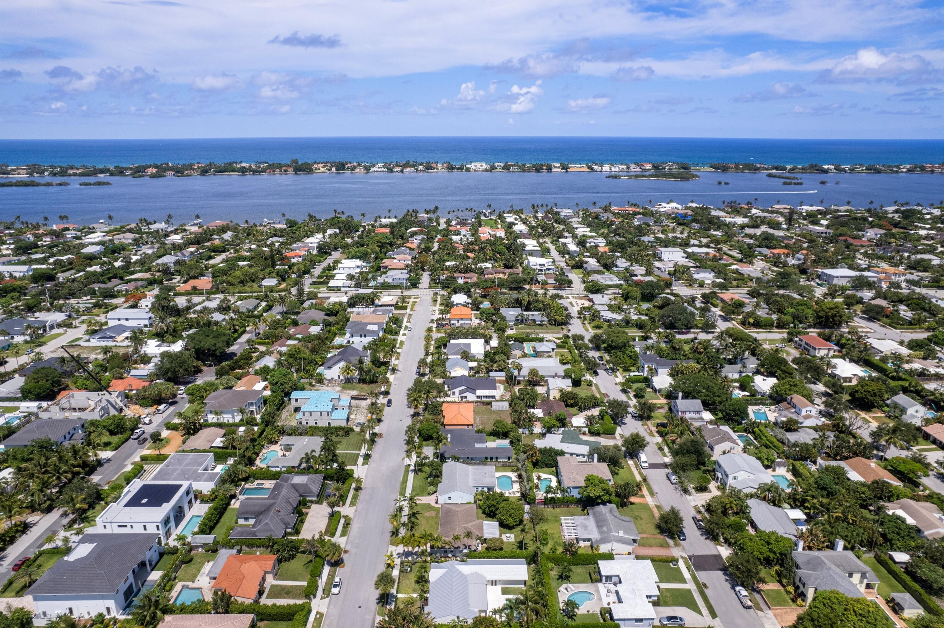360 PALMETTO Street