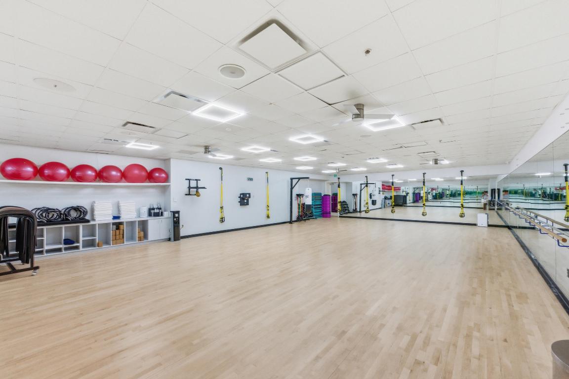 BANYANS OF ARVIDA COUNTRY CLUB - Residential Lease