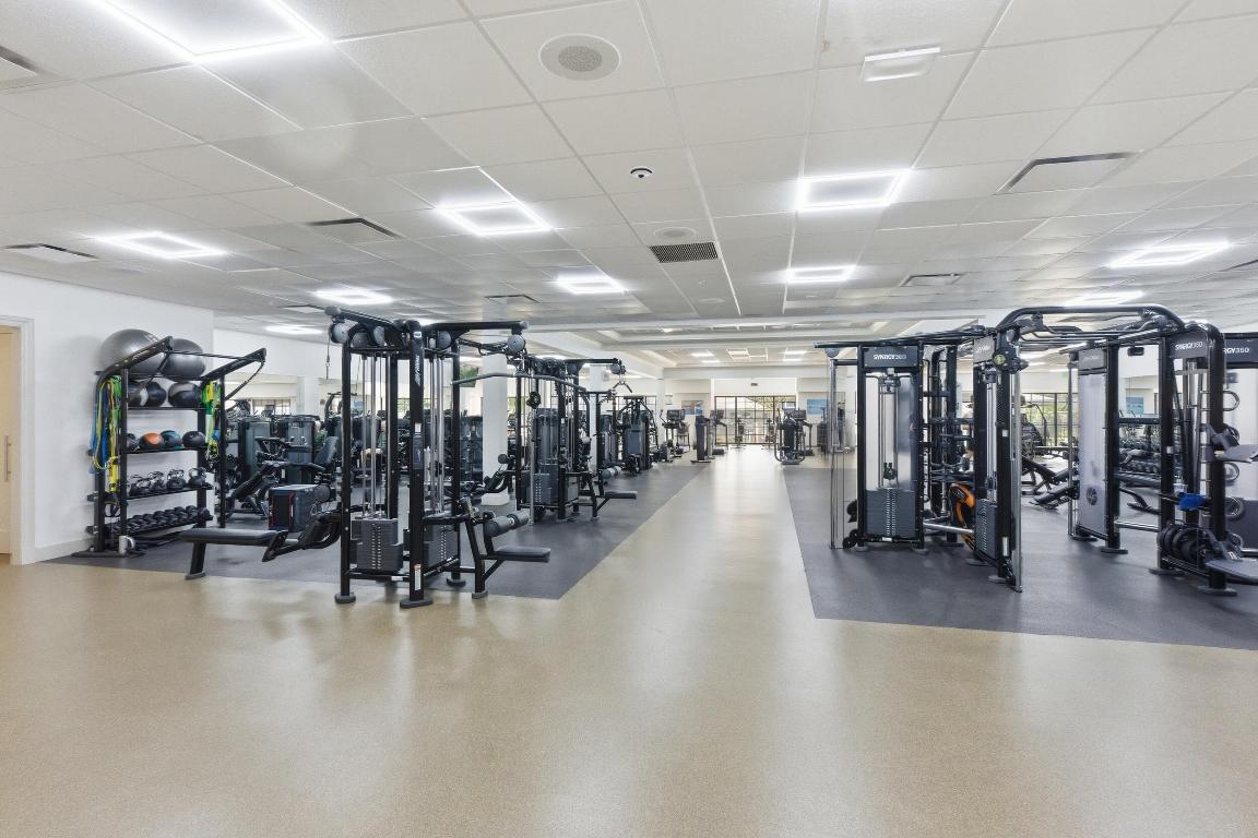 BANYANS OF ARVIDA COUNTRY CLUB - Residential Lease