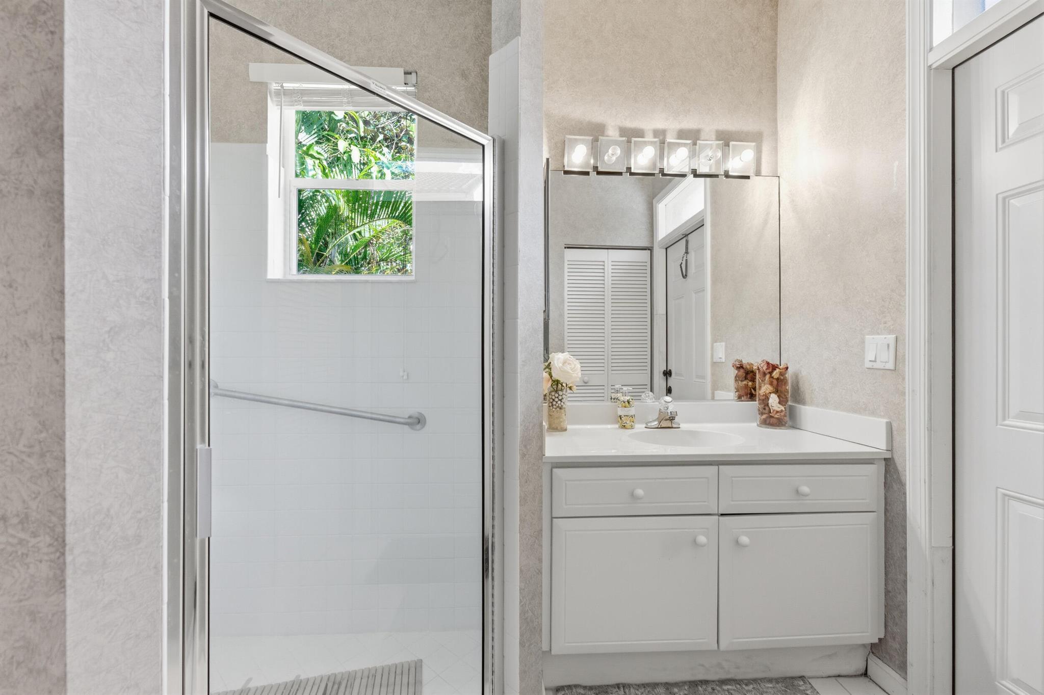 BANYANS OF ARVIDA COUNTRY - Residential Lease