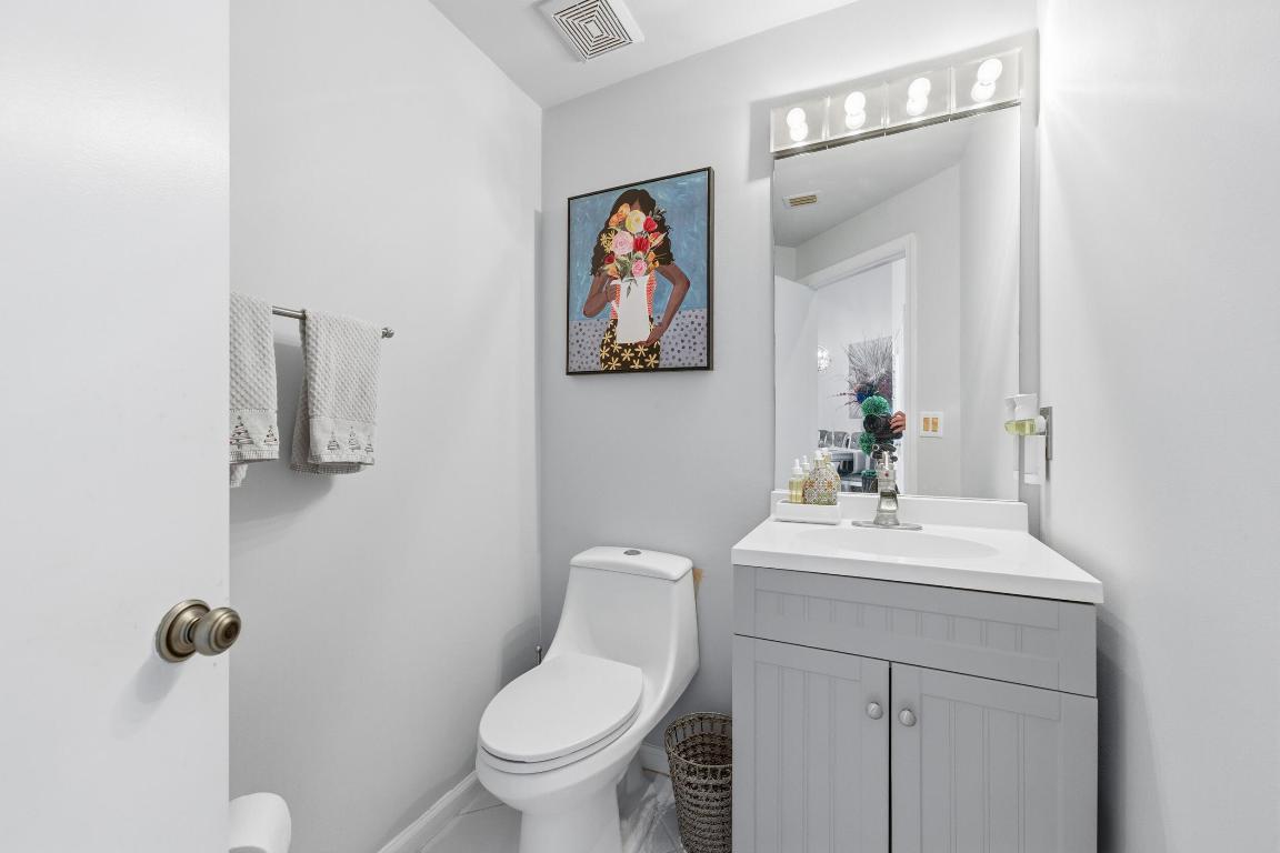 BANYANS OF ARVIDA COUNTRY CLUB - Residential Lease