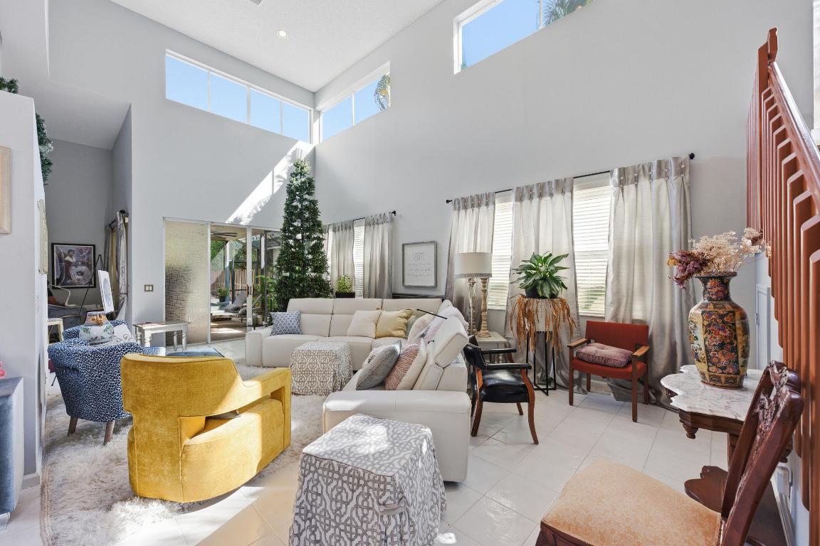 BANYANS OF ARVIDA COUNTRY CLUB - Residential Lease