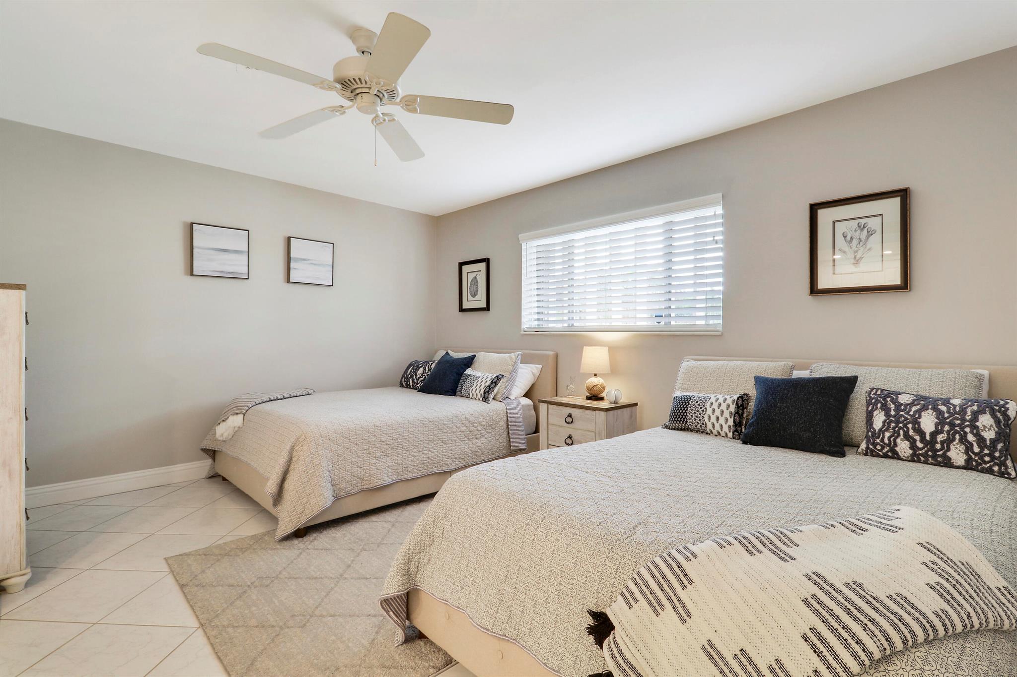 CAMBERWELL CONDO - Residential