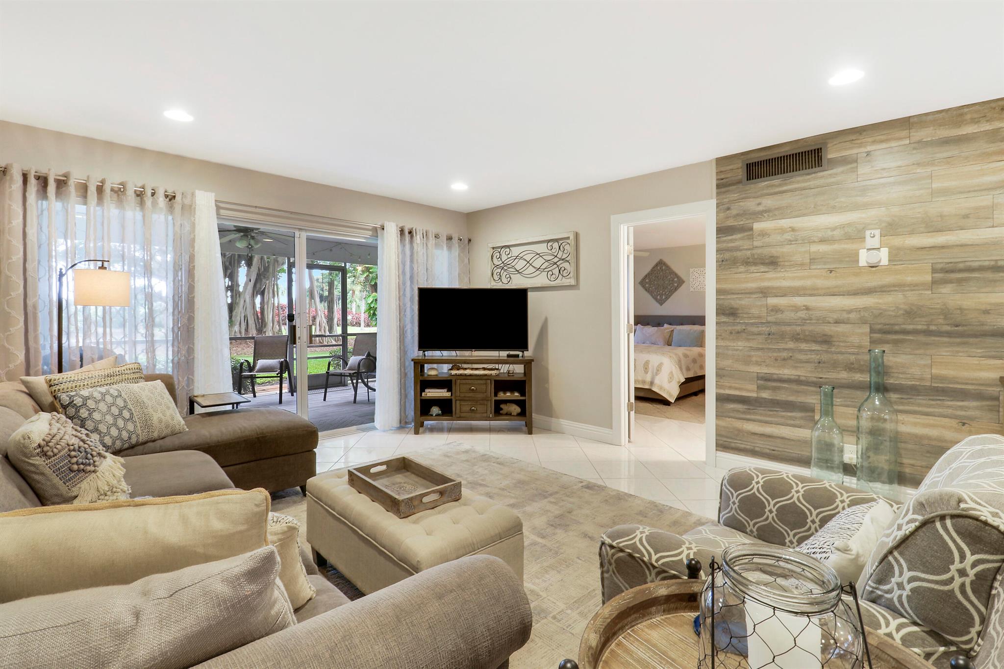 CAMBERWELL CONDO - Residential