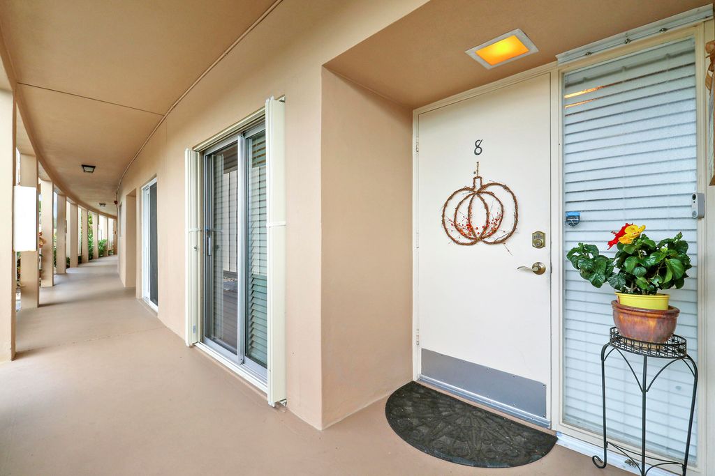 Photo of 11800 Avenue Of The Pga #8, Palm Beach Gardens, FL 33418 (MLS # R11144551)