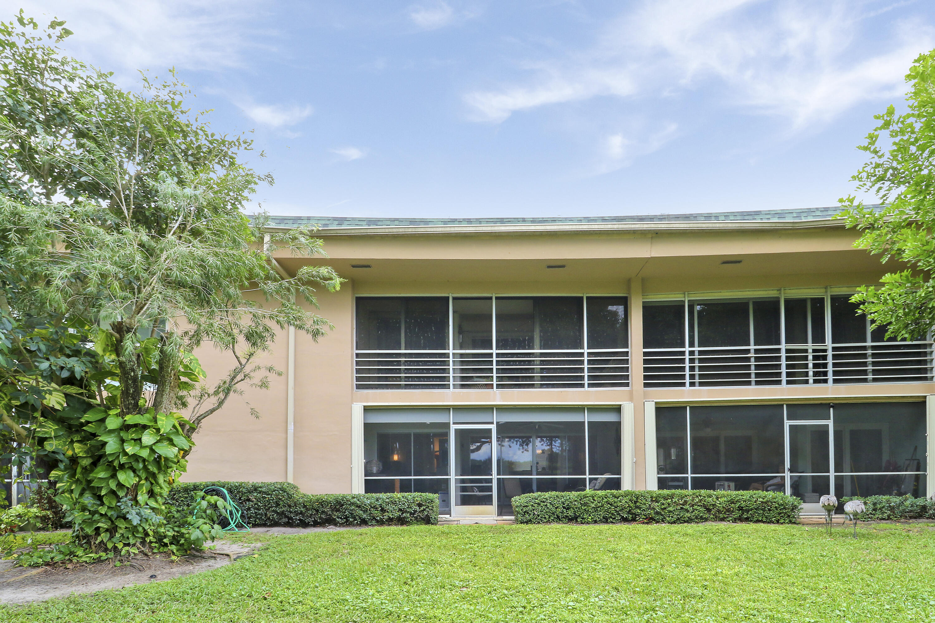 CAMBERWELL CONDO - Residential