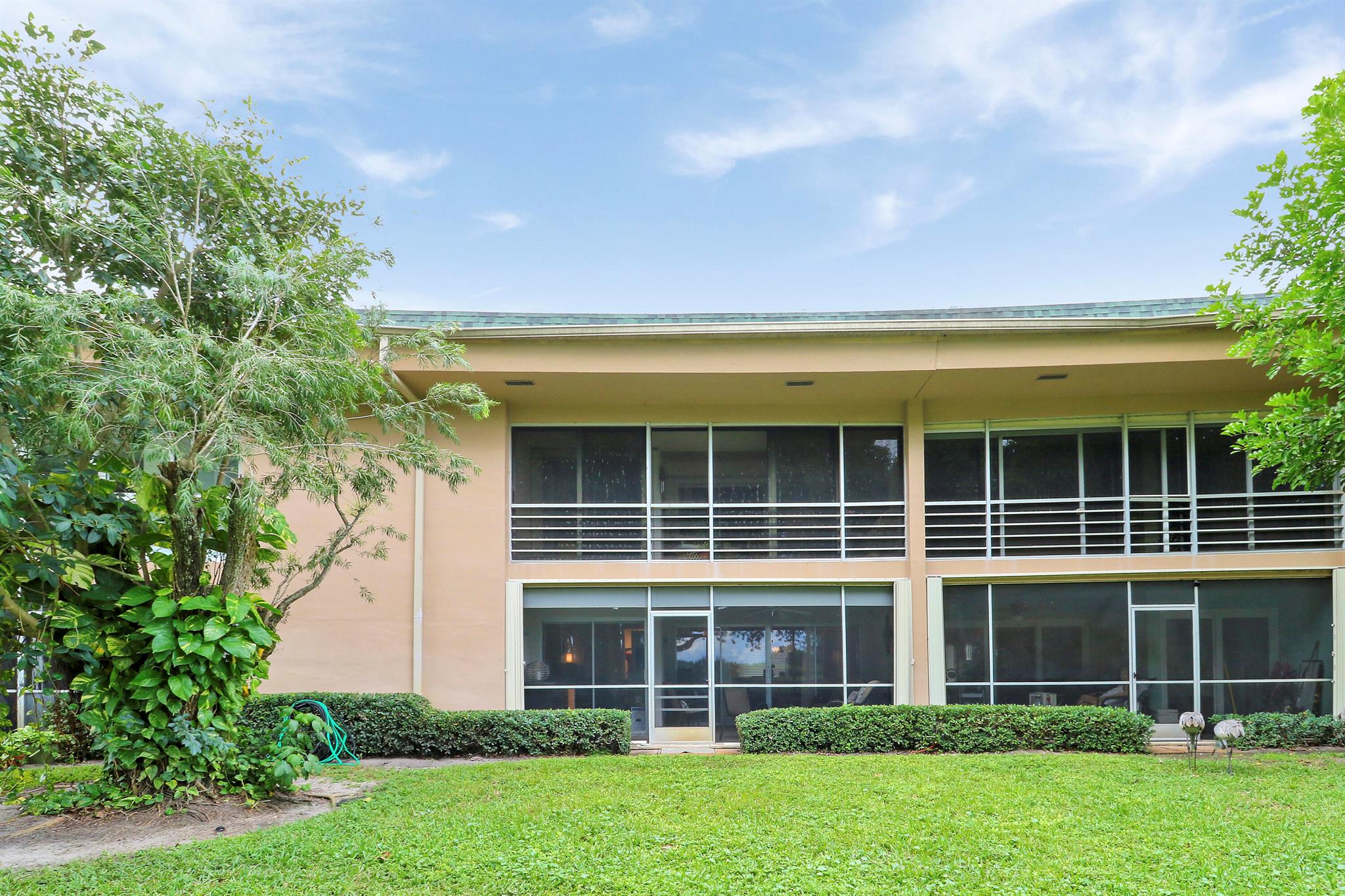 CAMBERWELL CONDO - Residential