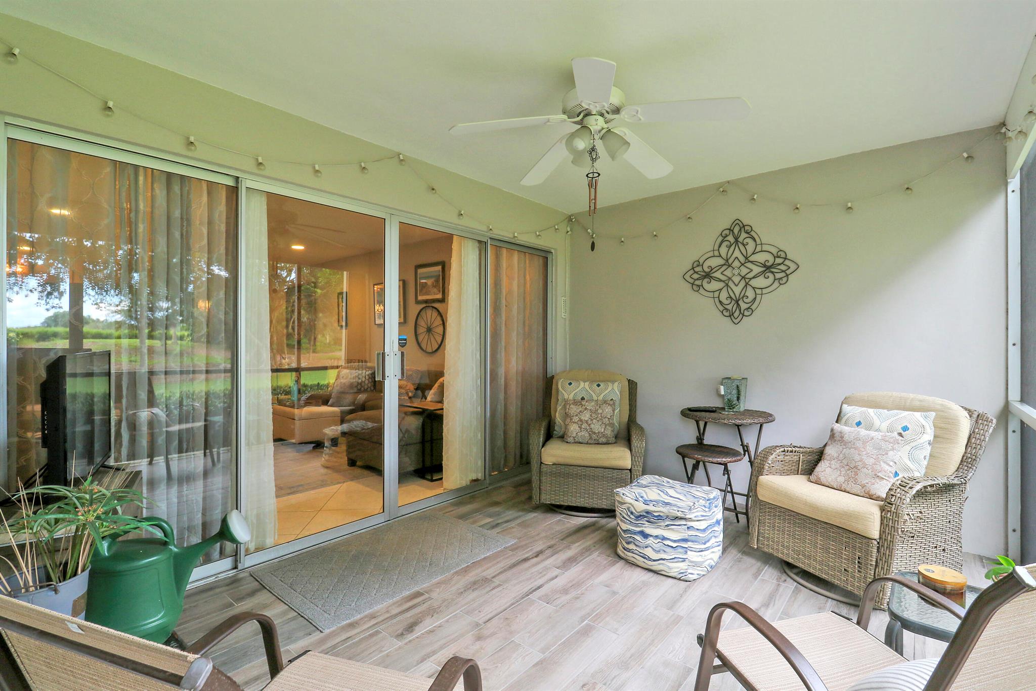 CAMBERWELL CONDO - Residential