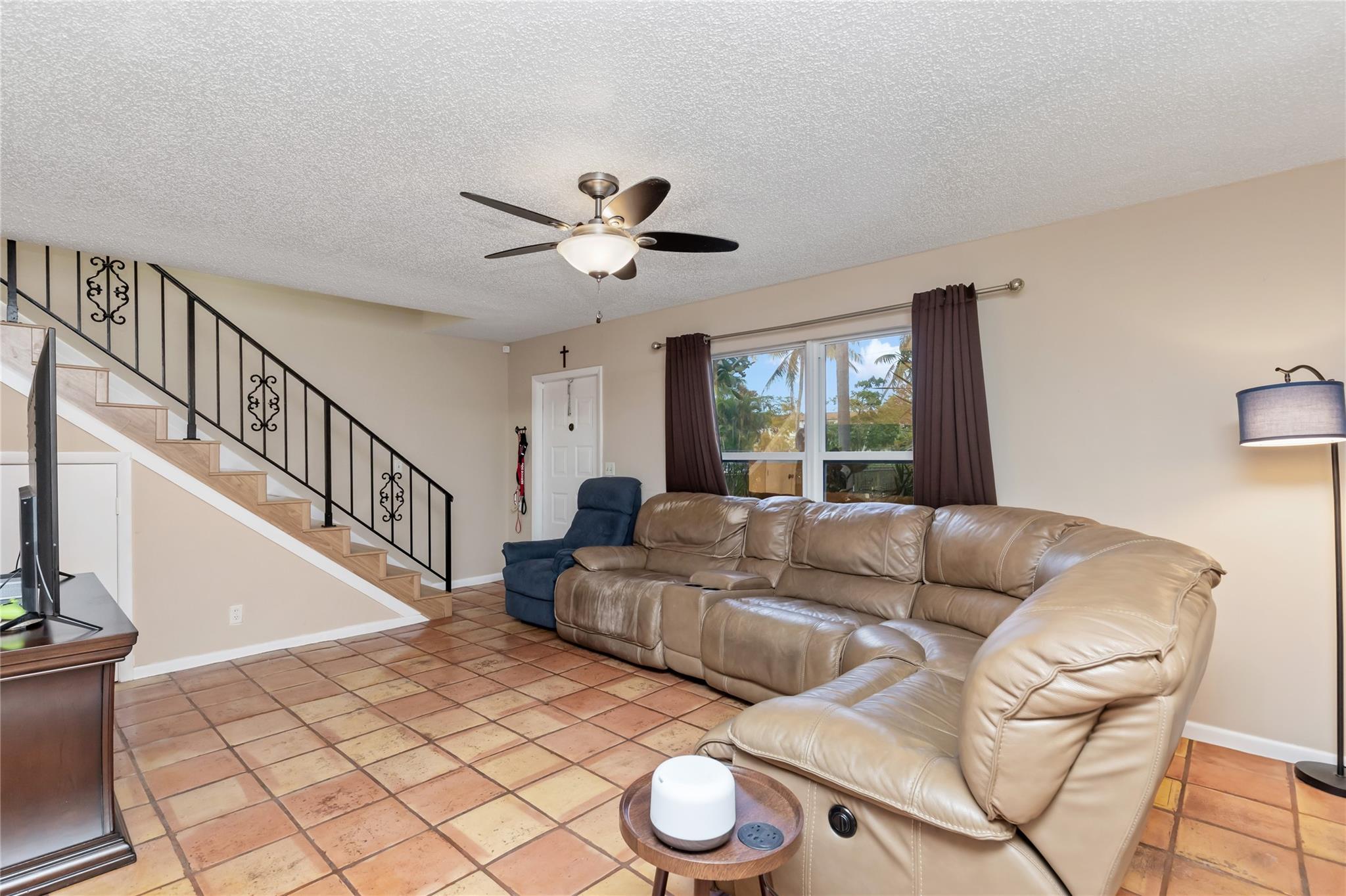 1745 NW 4th Ave 5
