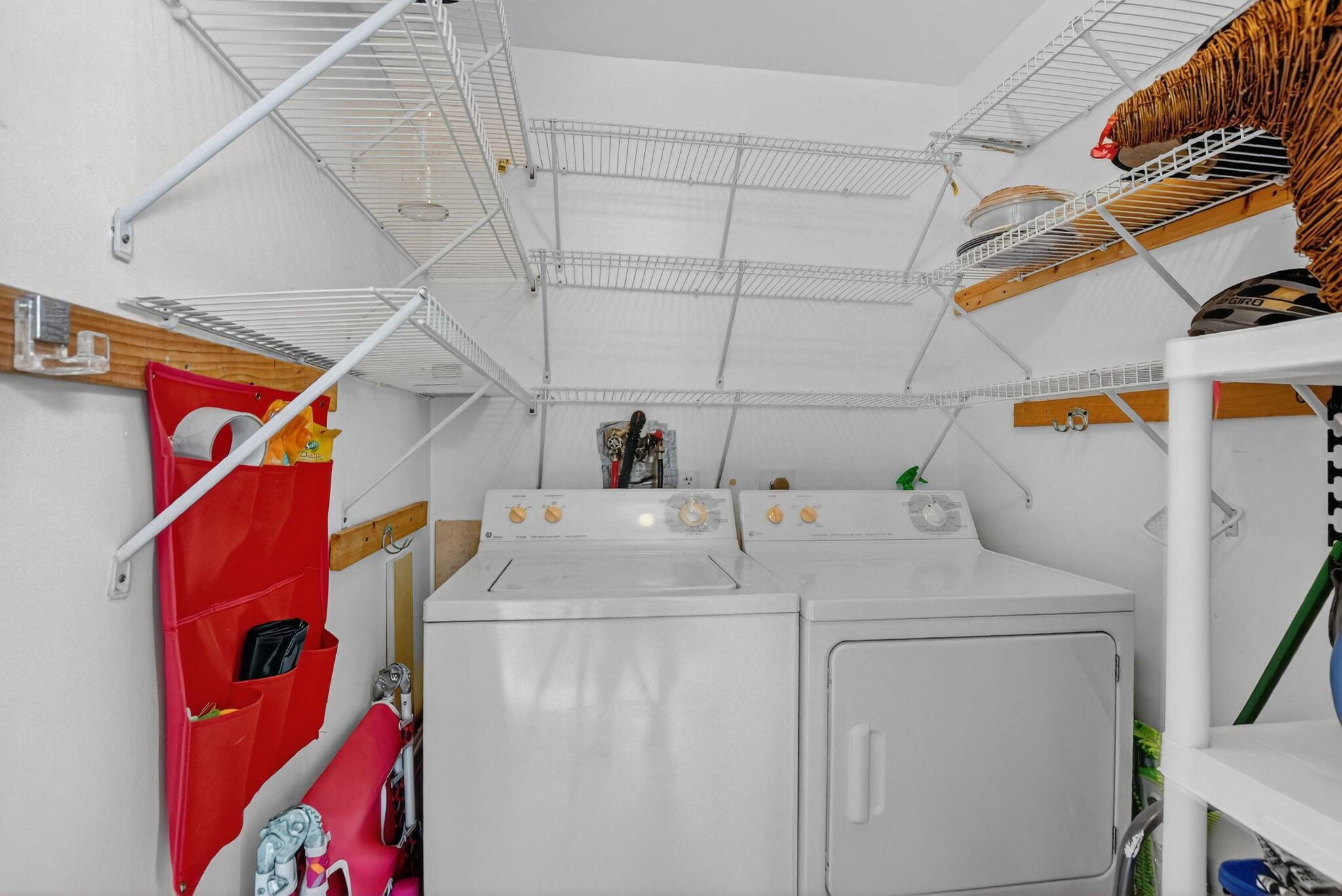 KINGS POINT BURGUNDY COND - Residential