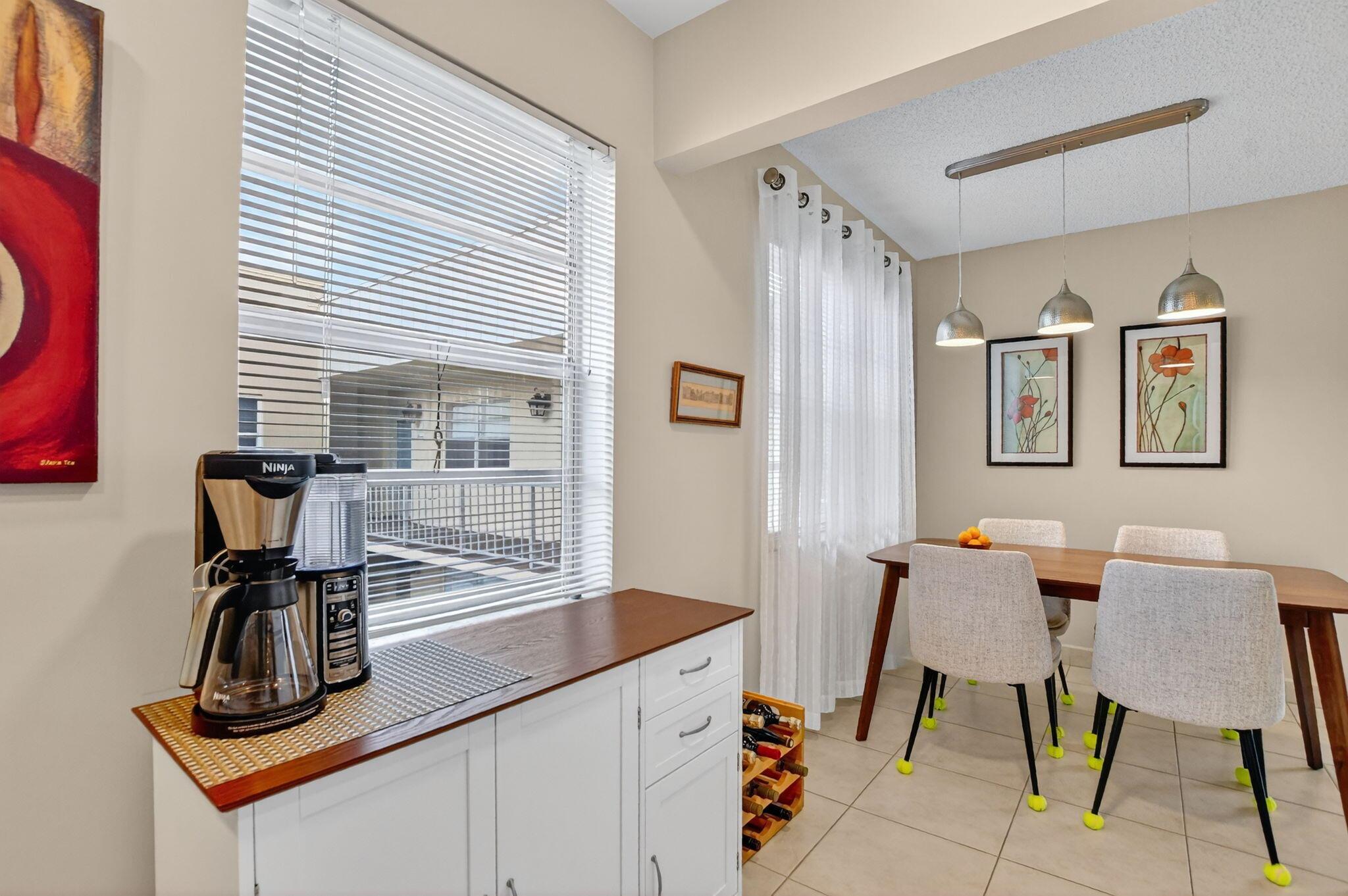 KINGS POINT BURGUNDY COND - Residential