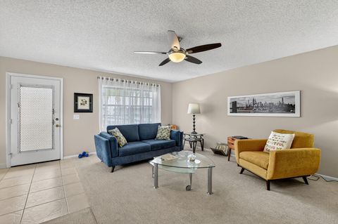 74 Burgundy B Delray Beach FL 33484