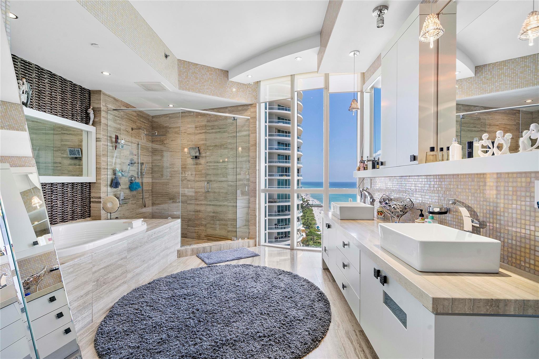 TDR Trump I Condo - Residential