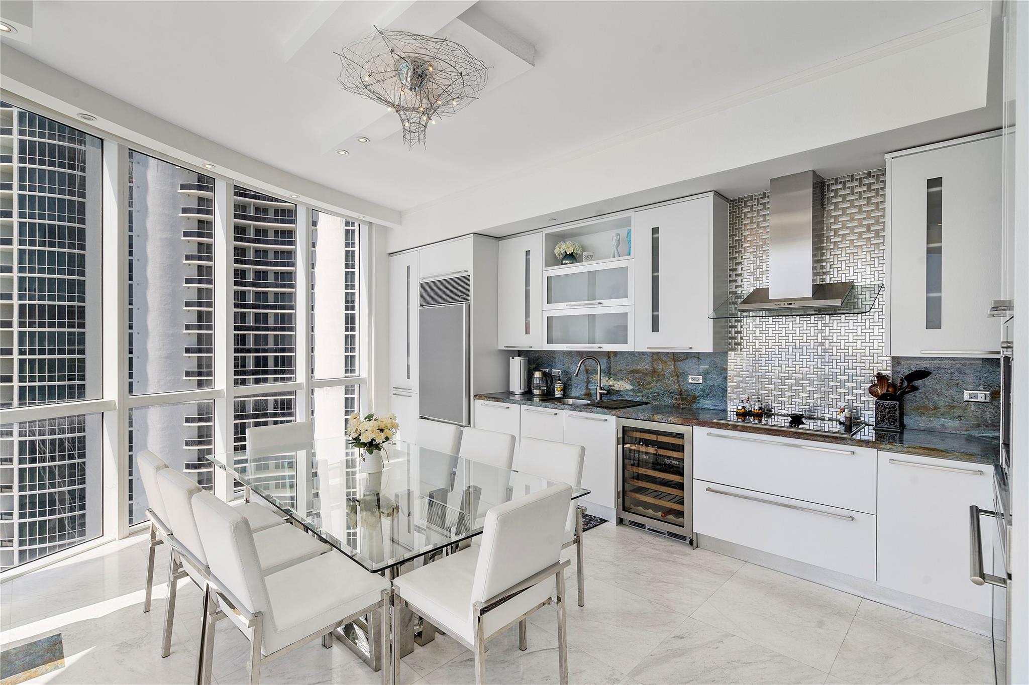 TDR Trump I Condo - Residential