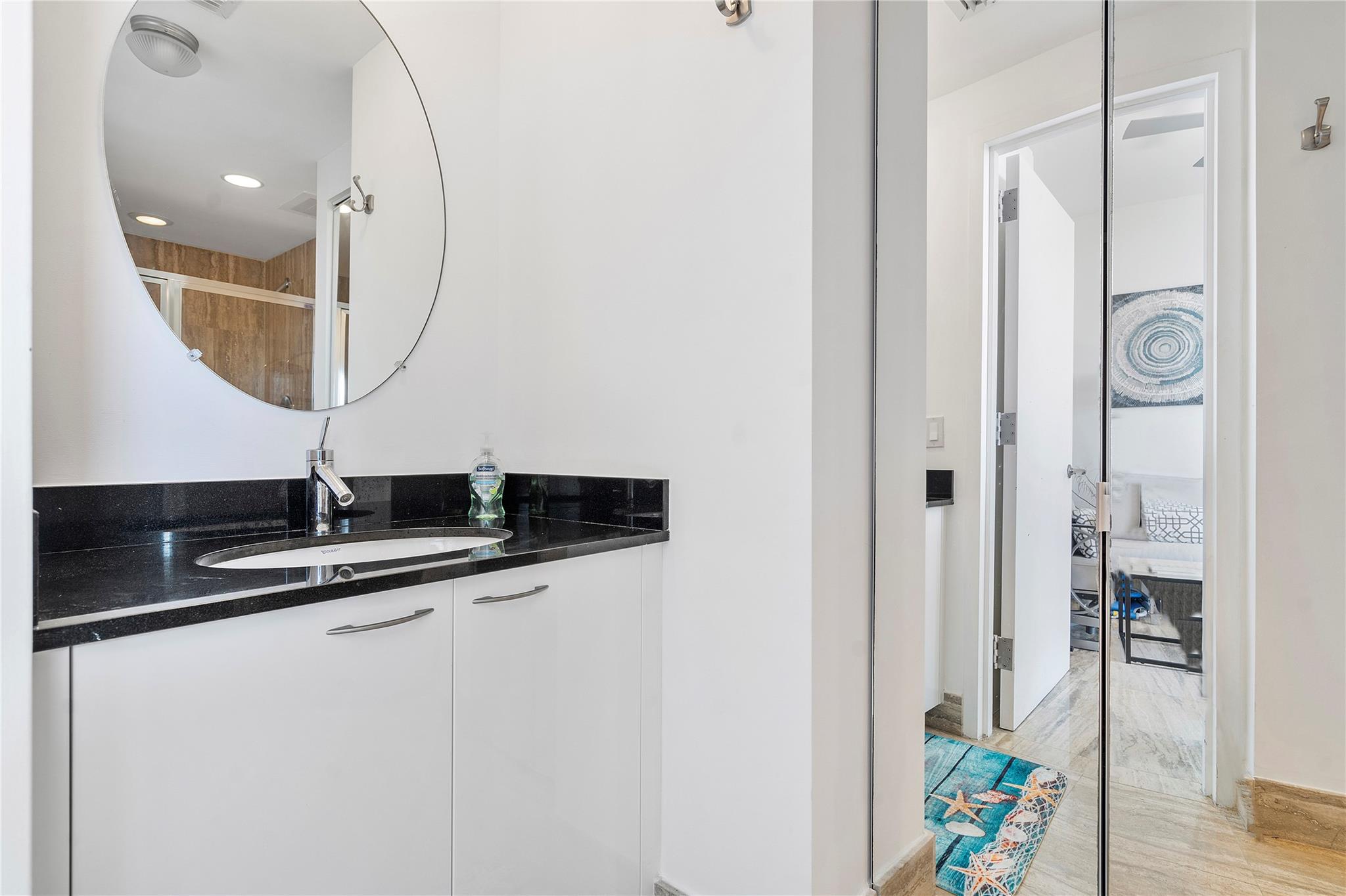 TDR Trump I Condo - Residential