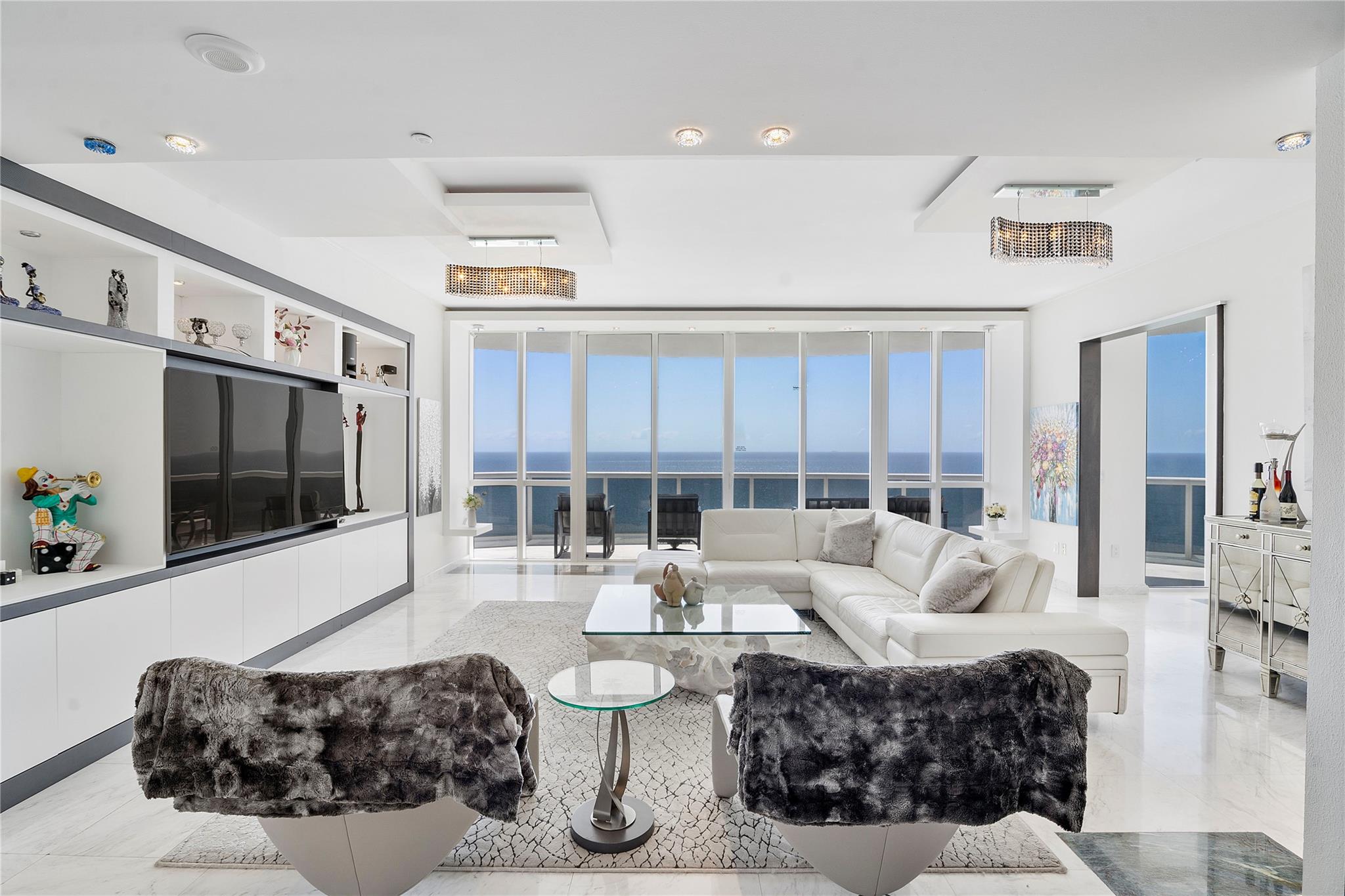 TDR Trump I Condo - Residential