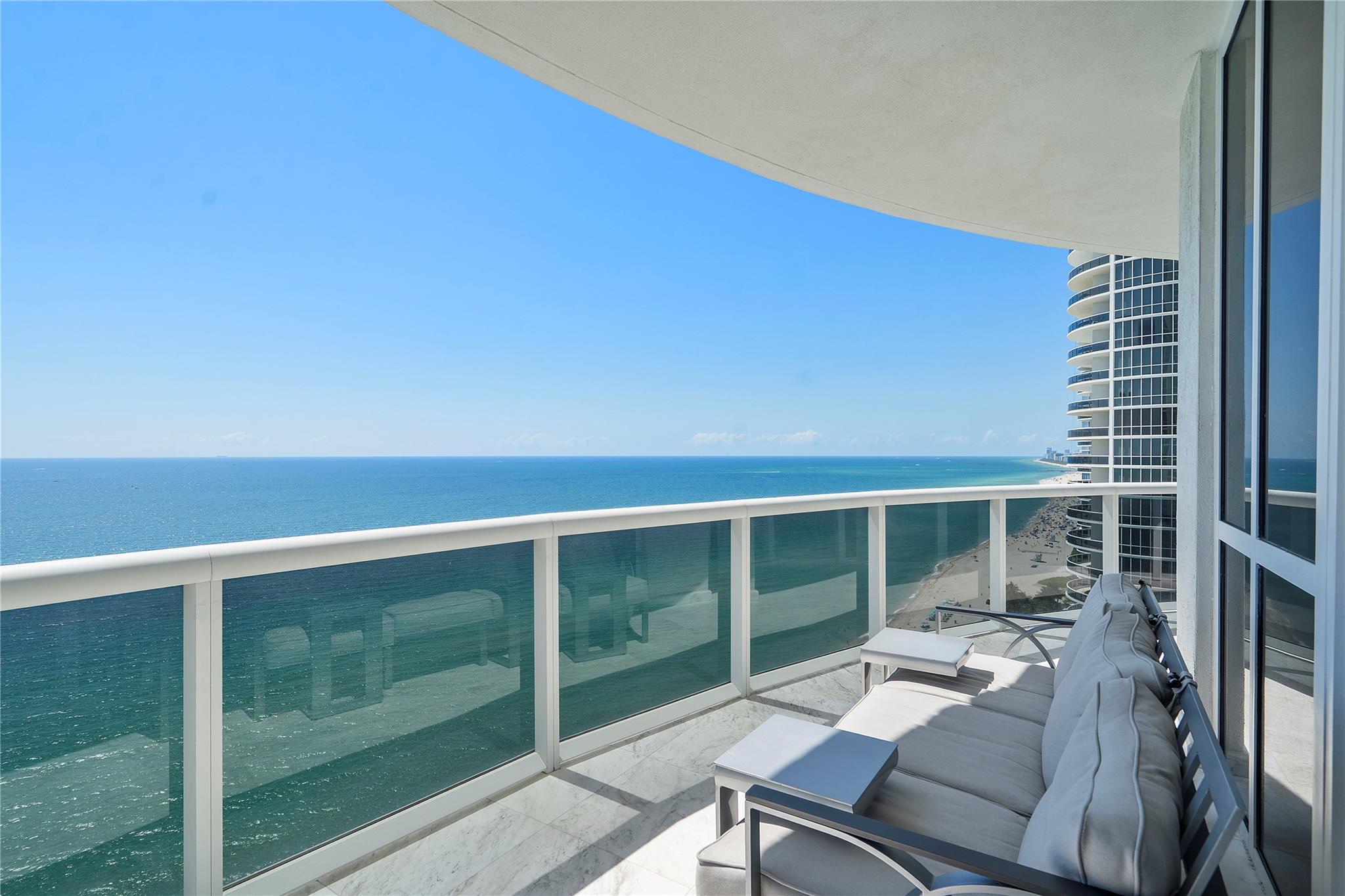 TDR Trump I Condo - Residential