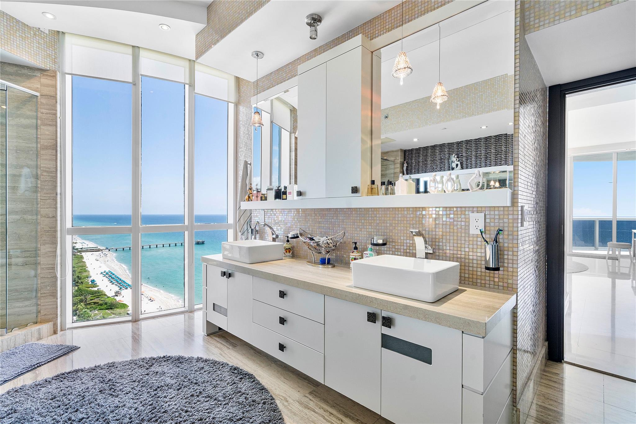 TDR Trump I Condo - Residential