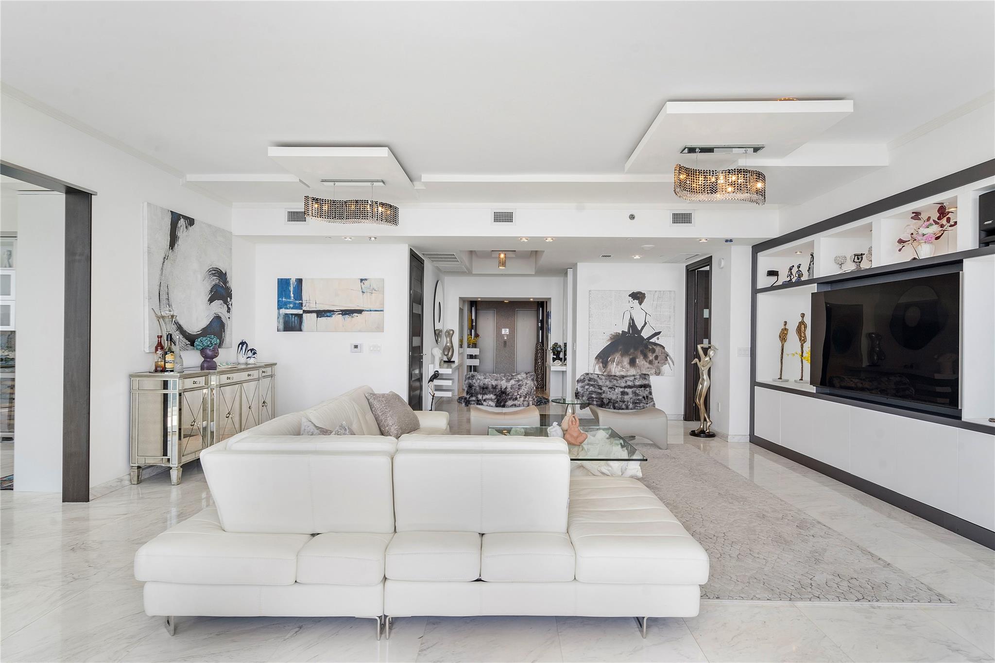 TDR Trump I Condo - Residential