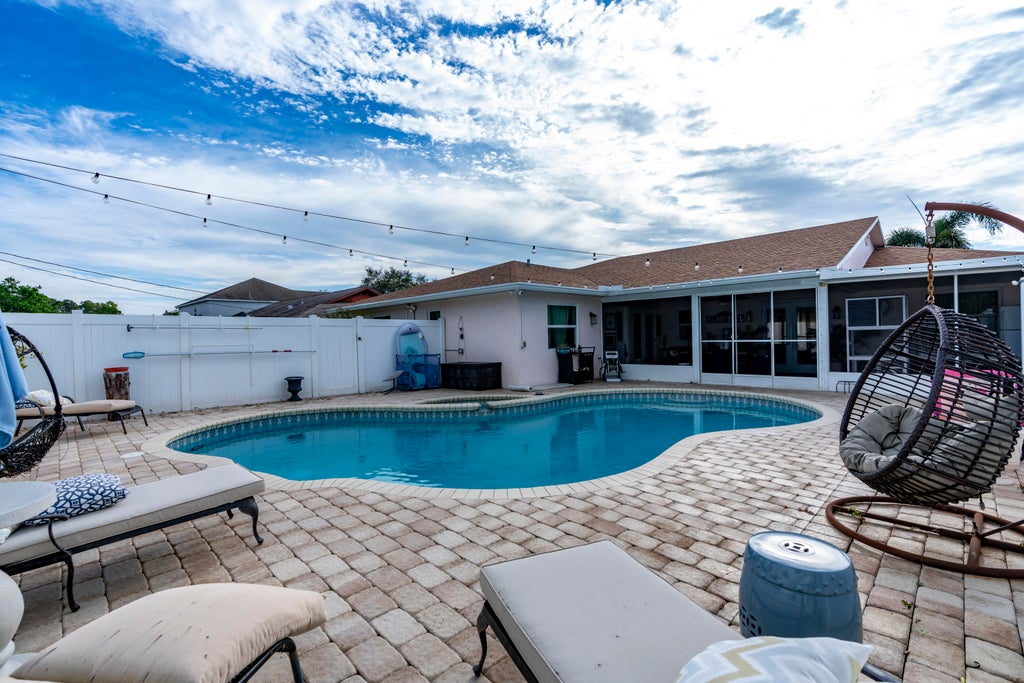 Photo of 601 SE KARRIGAN Terrace, Port Saint Lucie, FL 34983 (MLS # B26073578)
