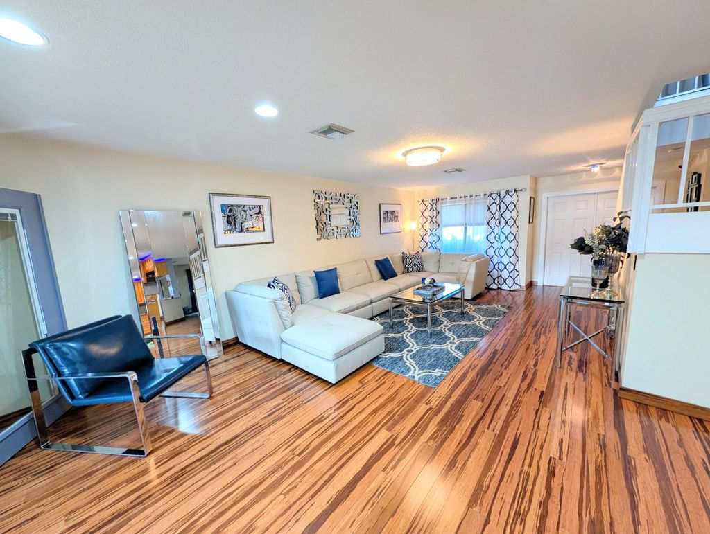 Photo of 5843 Northpointe Lane, Boynton Beach, FL 33437 (MLS # B26046882)