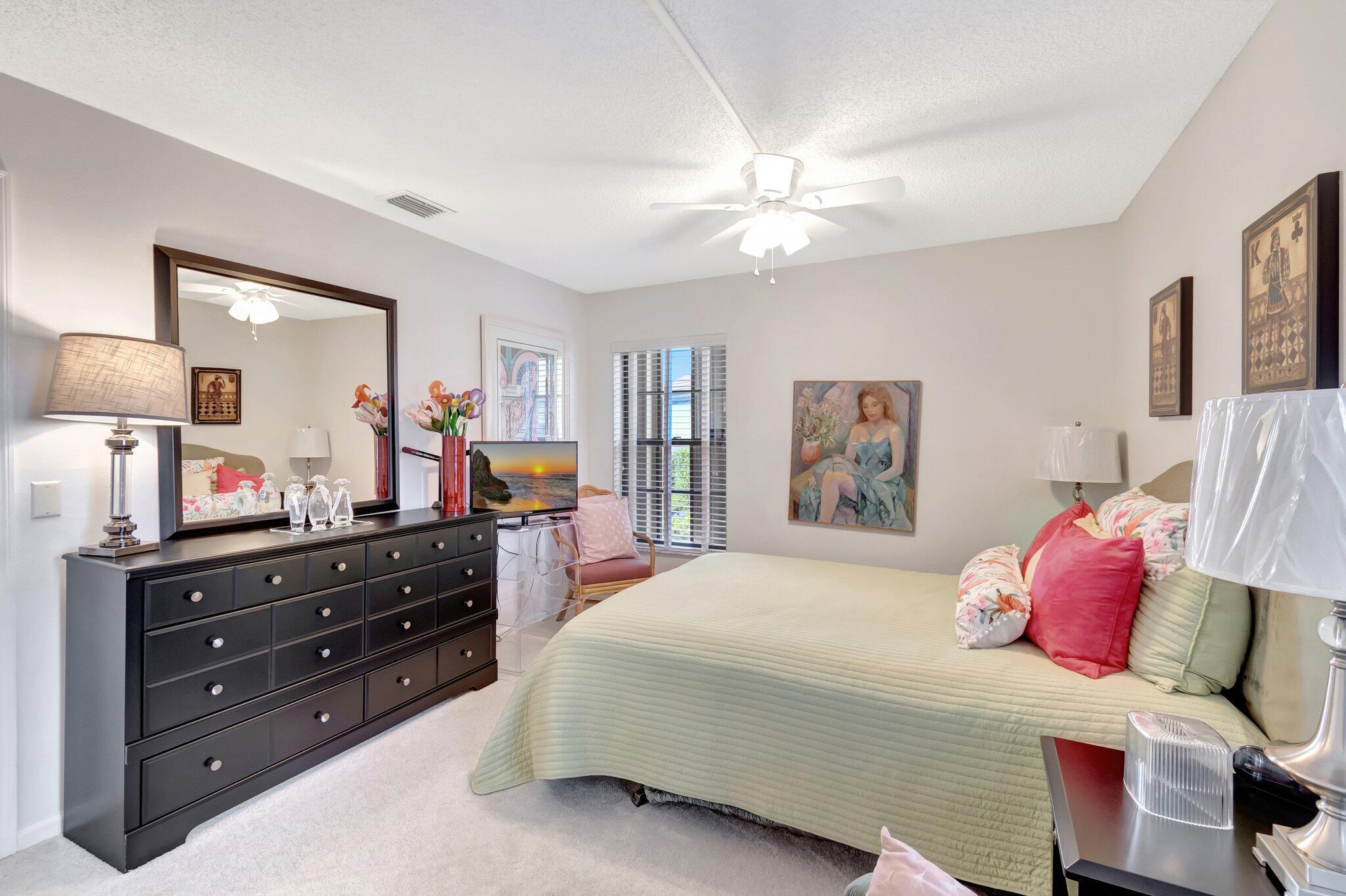 PARKWALK 4 - Residential