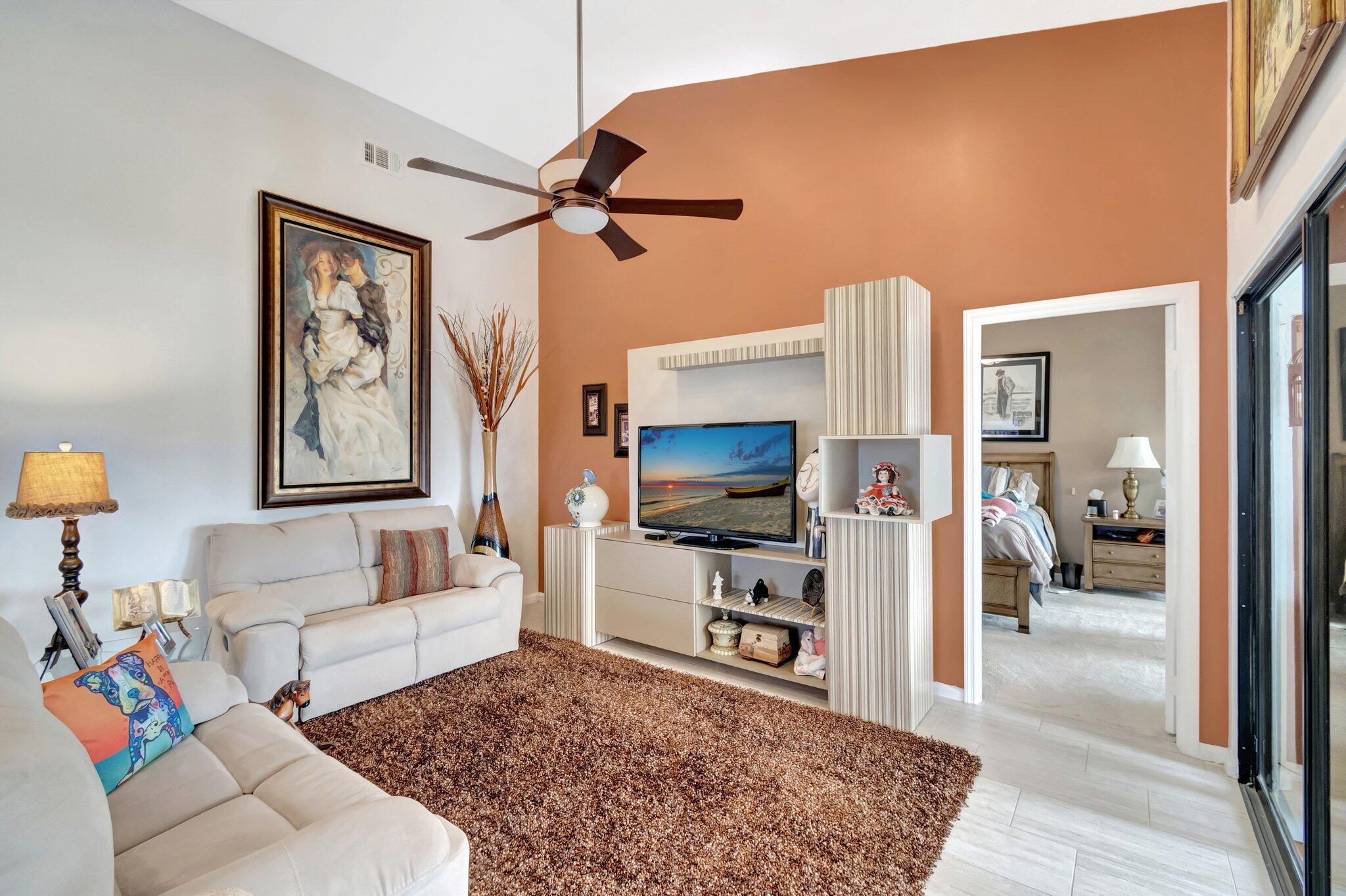 PARKWALK 4 - Residential