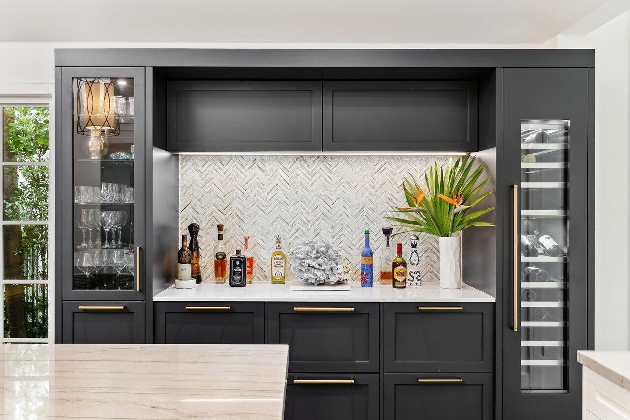 PALM SQUARE UNREC ON AM 8 - Residential