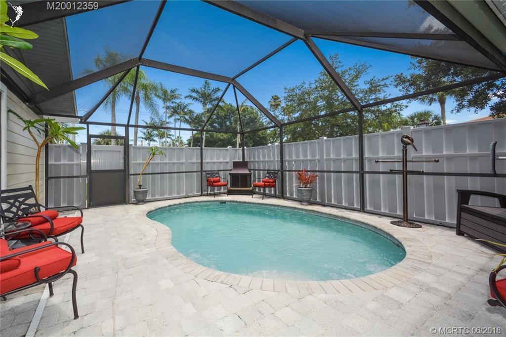 SUMMER WINDS OF JUPITER - Residential