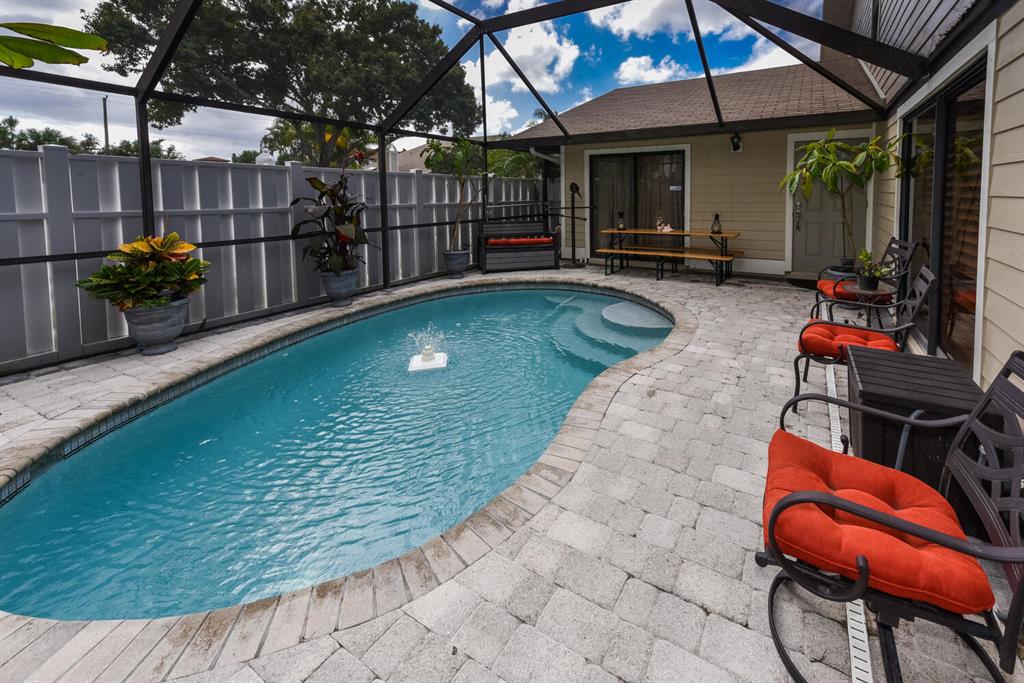 SUMMER WINDS OF JUPITER - Residential