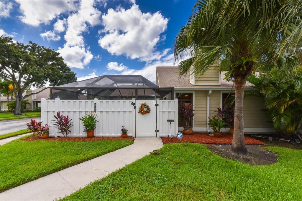 SUMMER WINDS OF JUPITER - Residential