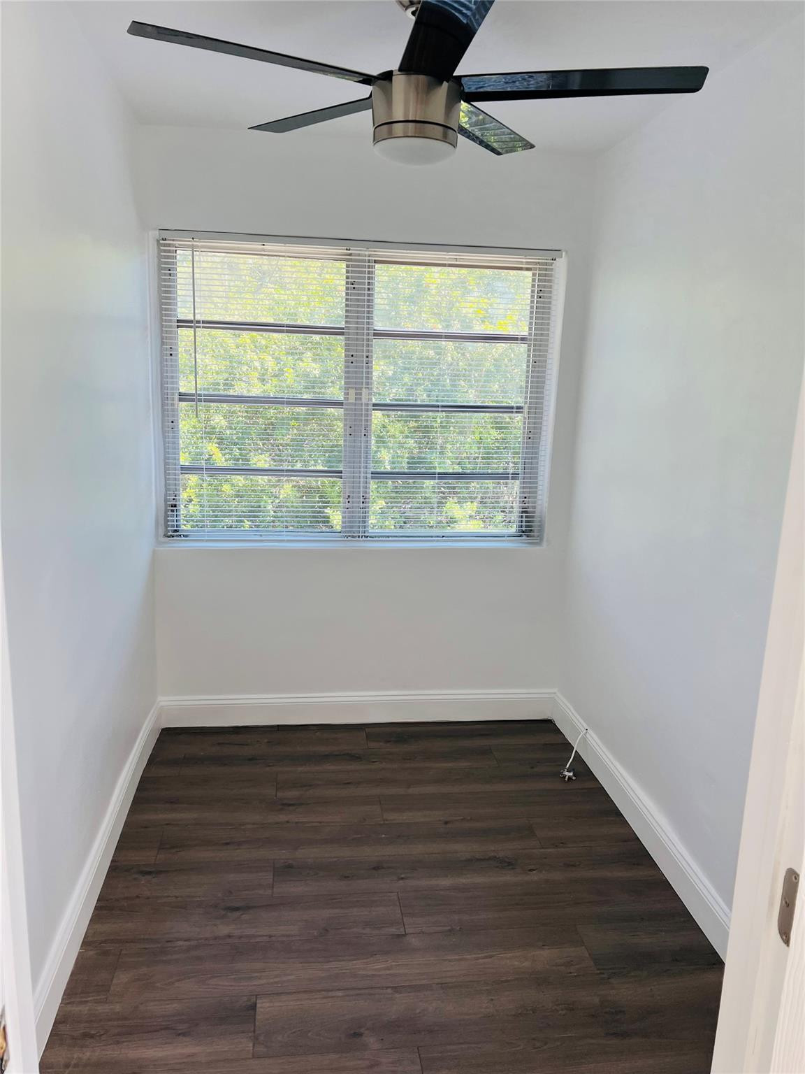 CRYSTAL COURT MANOR NO 5 - Residential Lease