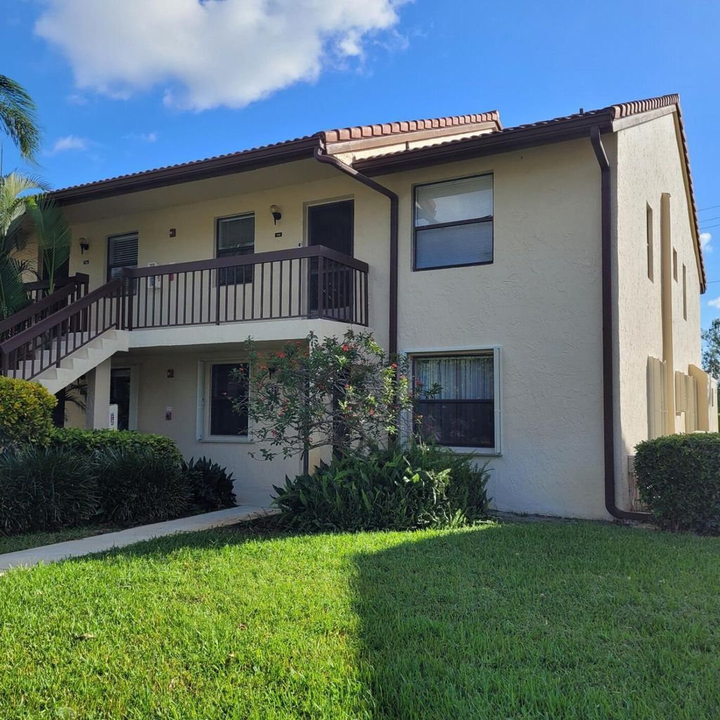 Photo of 4626 Lucerne Lakes Boulevard E #106, Lake Worth, FL 33467 (MLS # R11095748)