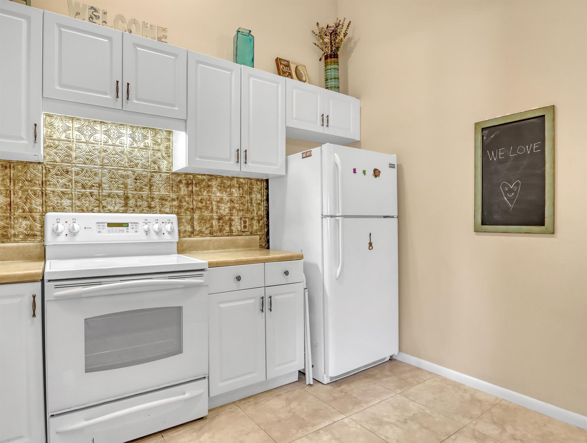 CHASEWOOD OF JUPITER - Residential Lease