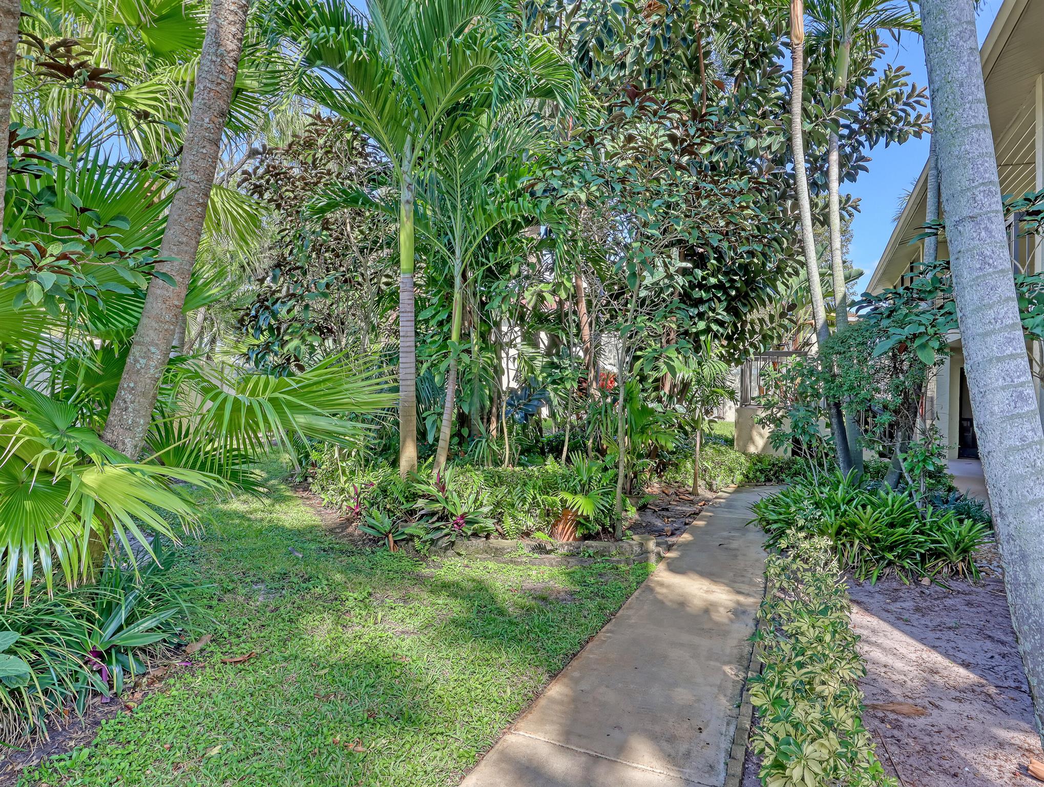 CHASEWOOD OF JUPITER - Residential Lease