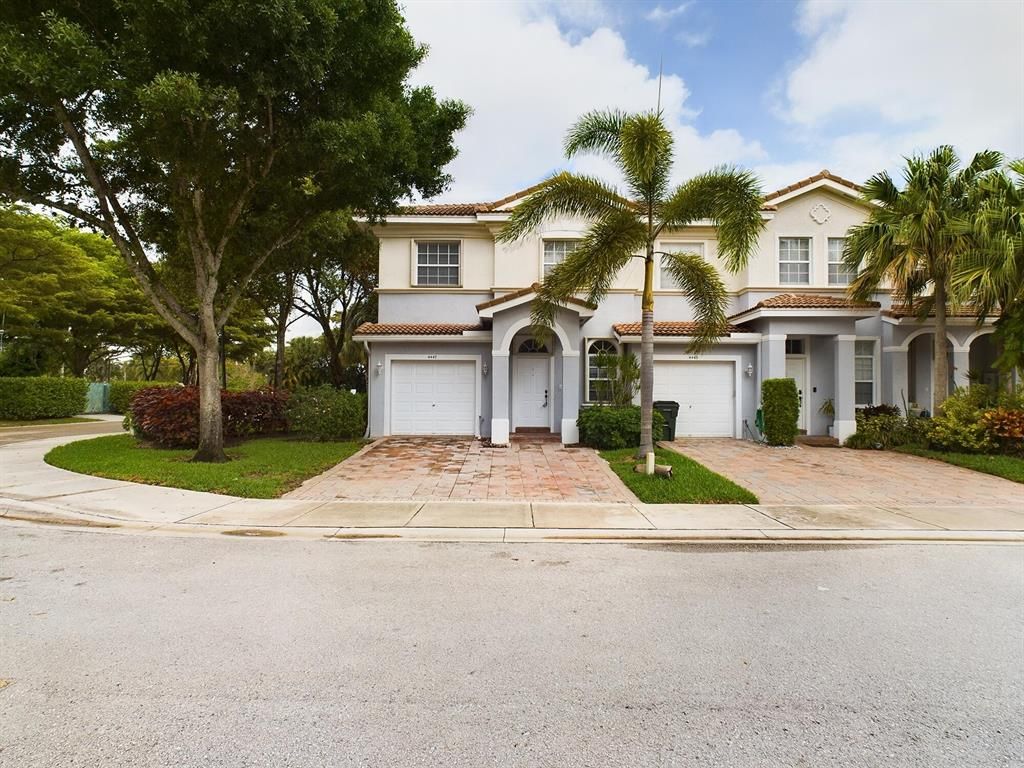 Photo of 4447 Regal Court, Delray Beach, FL 33445 (MLS # R10879406)