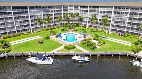 A home in Deerfield Beach