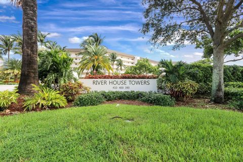 A home in Deerfield Beach