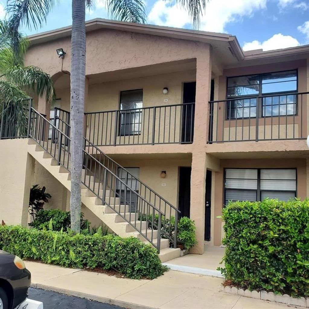 Photo of 9430 Boca Cove Circle #203, Boca Raton, FL 33428 (MLS # F10544704)