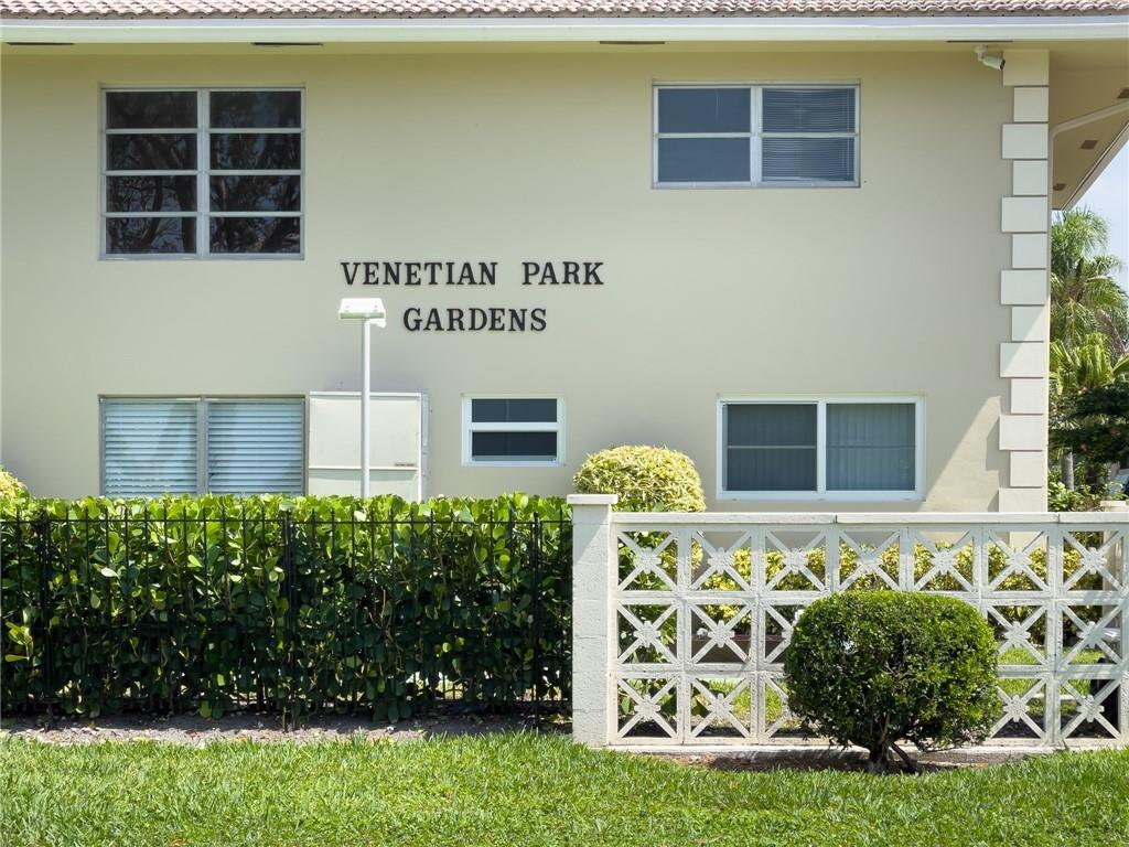 Venetian Park Gardens - Residential