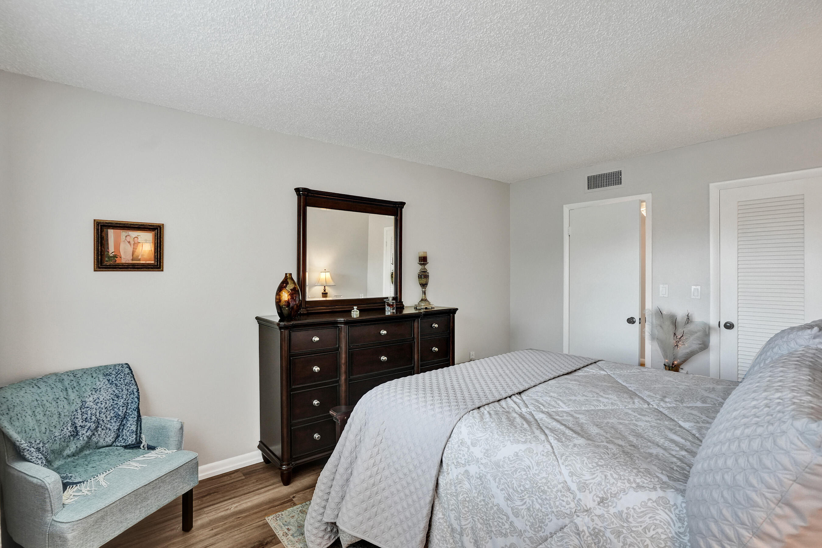 SUNRISE LAKES 16 CONDO - Residential