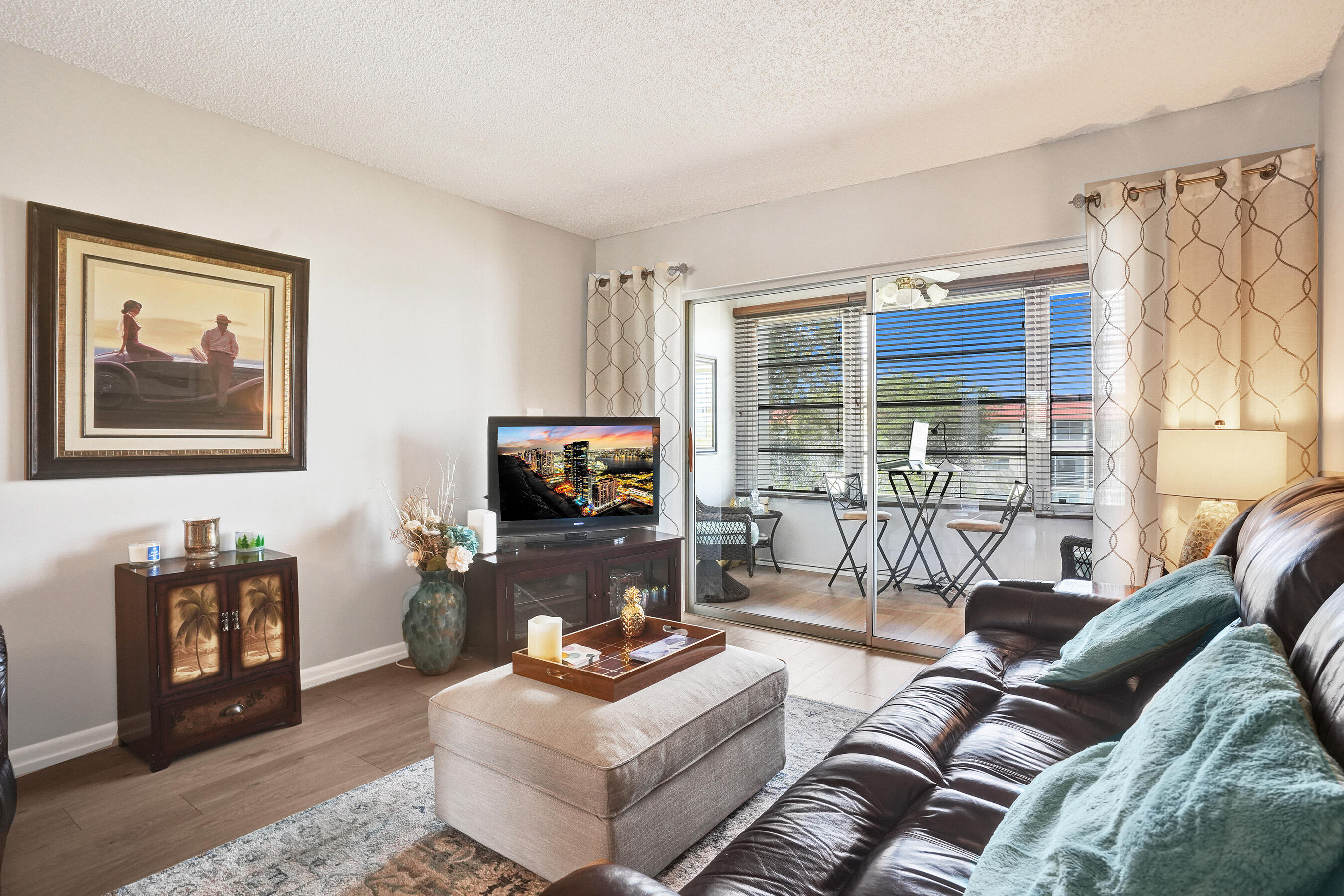 SUNRISE LAKES 16 CONDO - Residential