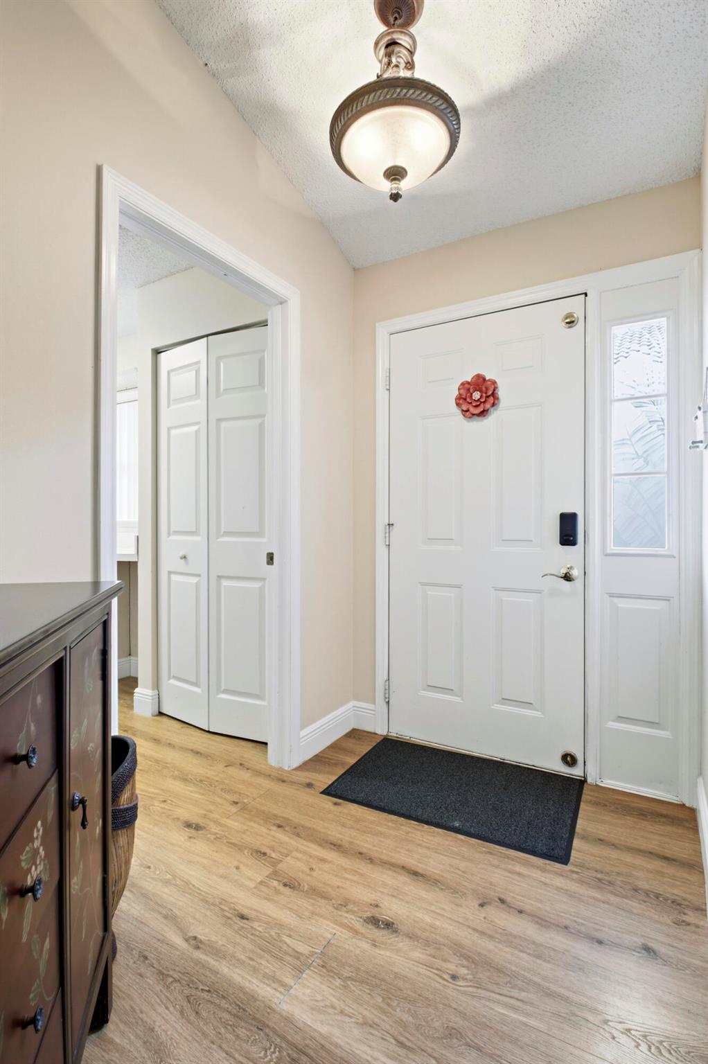 TROPICAL LAKES PH 2 - Residential Lease